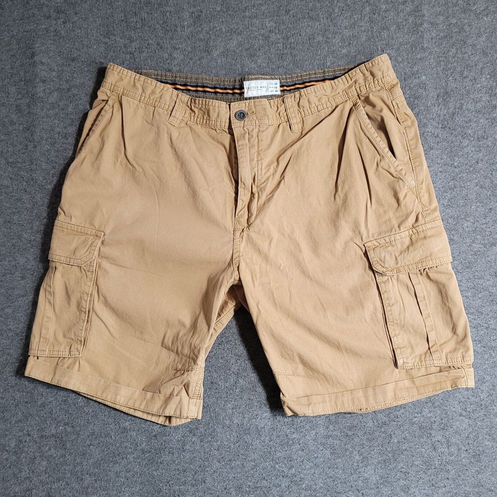 Cactus Man Ricky Singh Mens 36 Cargo Shorts 9" Inseam Tan Khaki Hiking Fishing